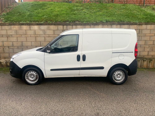 Vauxhall Combo  1.3 2000 L1H1 *EURO 6* NO VAT