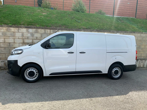 Vauxhall Vivaro  2.0 Turbo D 3100 Dynamic