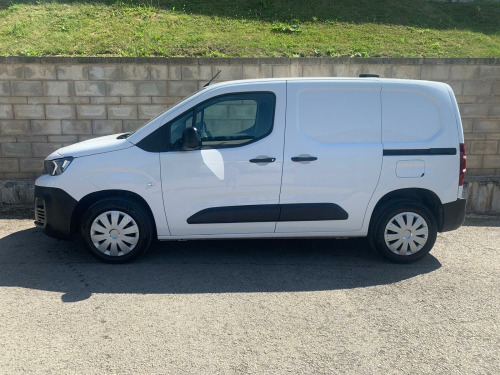 Peugeot Partner  1.5 1000 Professional Premium + ONLY 34,122 MILES NO VAT