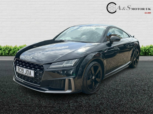 Audi TT 2.0 TFSI 40 S line