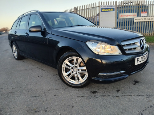 Mercedes-Benz C-Class C220 2.1 C220 CDI Executive SE 