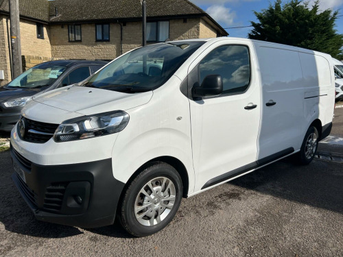 Vauxhall Vivaro  1.5 Turbo D 2900 Dynamic