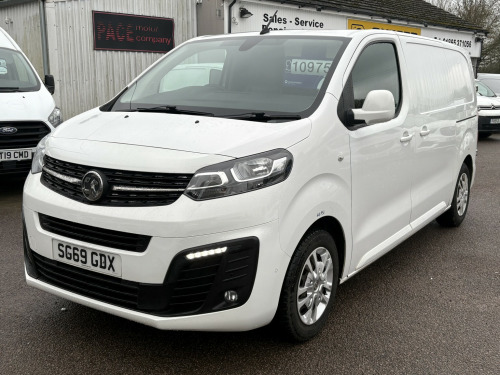 Vauxhall Vivaro  1.5 Turbo D L1 2700 Sportive 