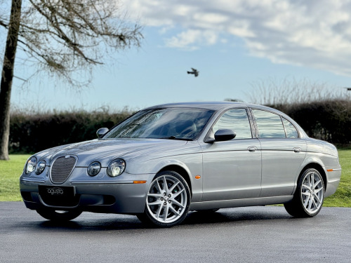 Jaguar S-TYPE  4.2 V8 R 
