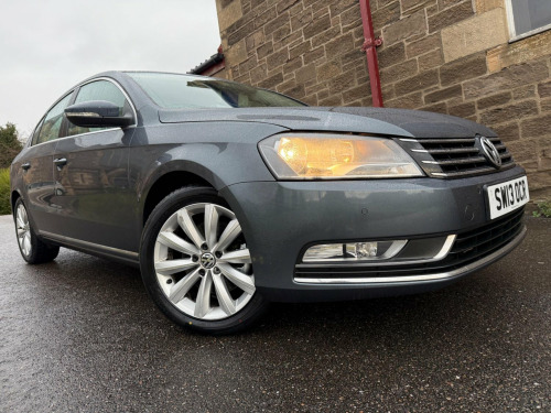 Volkswagen Passat  1.6 TDI BlueMotion Tech Highline Euro 5 (s/s) 4dr