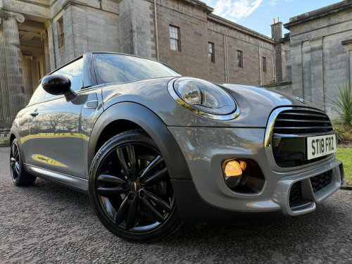 MINI Hatch  1.5 Cooper Euro 6 (s/s) 3dr