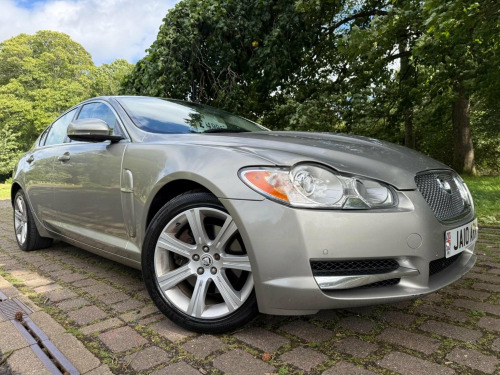 Jaguar XF  3.0d V6 Luxury Auto Euro 5 4dr