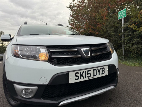 Dacia Sandero Stepway  1.5 dCi Laureate Euro 5 5dr