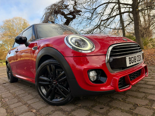 MINI Hatch  1.5 Cooper Euro 6 (s/s) 5dr