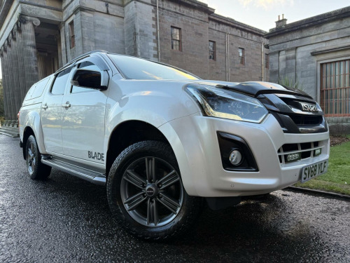 Isuzu D-Max  1.9 TD Blade Auto 4WD Euro 6 4dr 