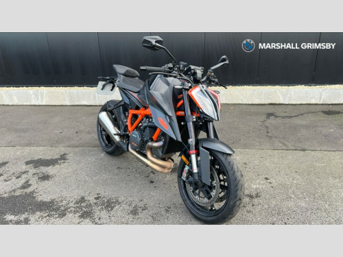 KTM Super Duke  Ktm 1290 Super Duke R 1290 Super Duke R (20MY)