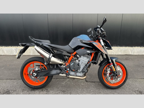 KTM 890  DUKE 890 Duke R (23MY) 