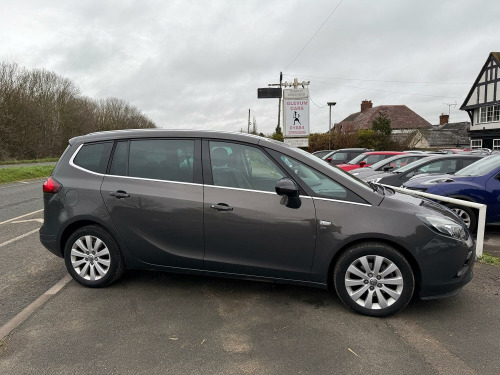 Vauxhall Zafira Tourer  2.0 CDTi SE