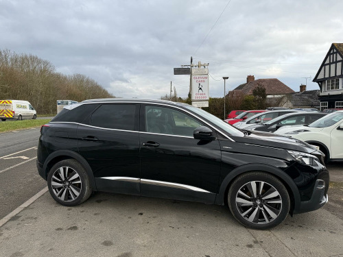 Peugeot 3008 Crossover  1.5 BlueHDi GT Line Premium