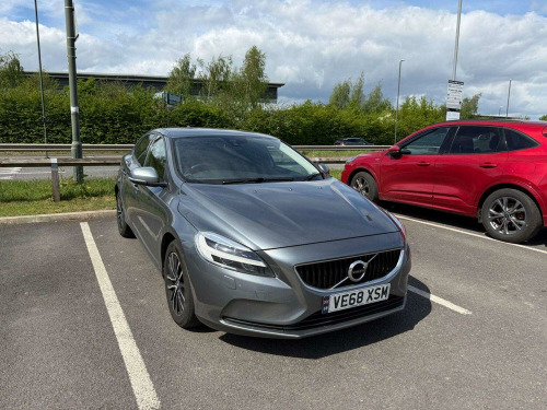 Volvo V40 2.0 Momentum D2