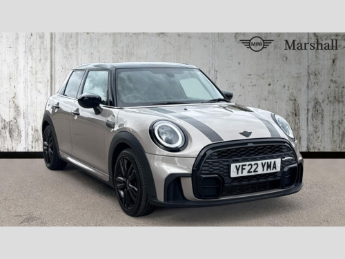 MINI Hatchback  HATCHBACK 1.5 Cooper Sport 5dr [Comfort/Nav Pack]