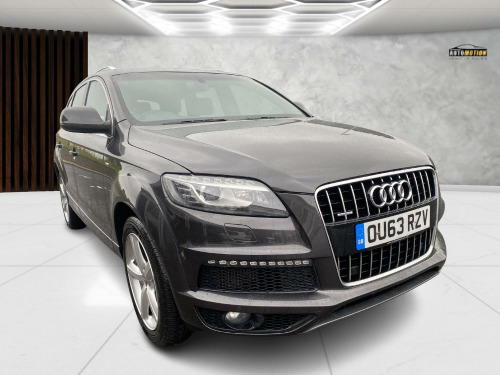 Audi Q7  3.0 TDI V6 S line