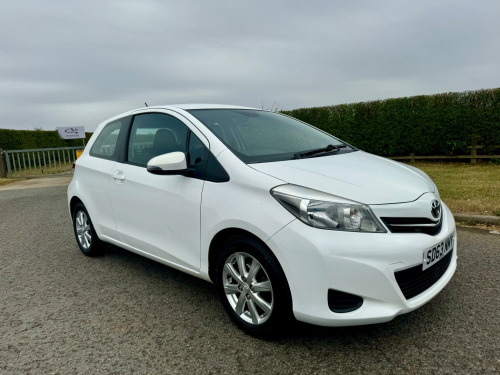 Toyota Yaris  1.0 VVT-i TR