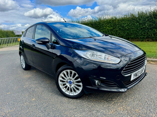 Ford Fiesta  1.5 TDCi Titanium