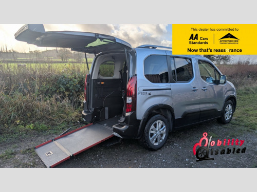 Peugeot Rifter  1.5 BlueHDi Allure AUTOMATIC Wheelchair Access Vehicles 