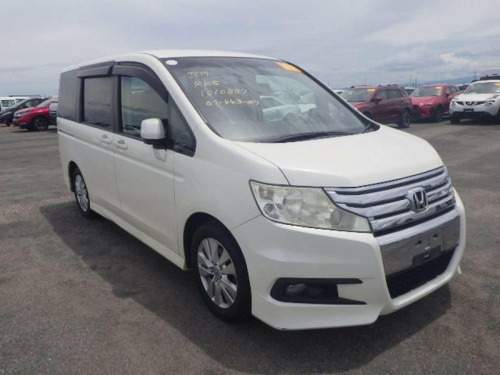 Honda Stepwagon  2.0 Spada Z 5dr 8 Seats