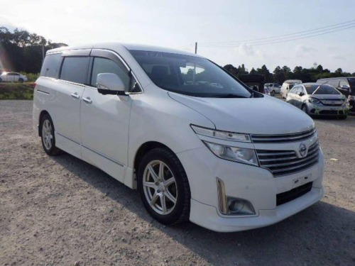 Nissan Elgrand  2.5 Highway Star 4WD 5dr 7 Seats