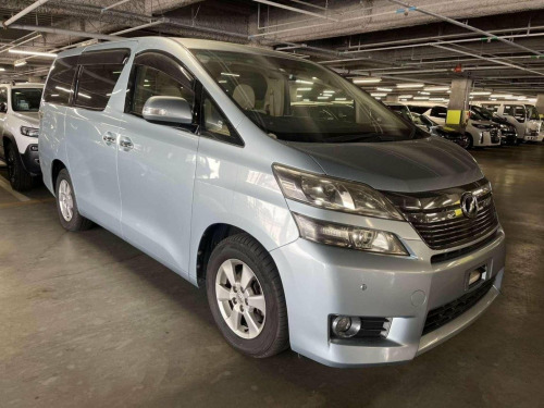 Toyota Vellfire 2.4X 4WD