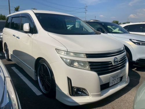 Nissan Elgrand  350HIGHWAY STAR URBAN CHROME