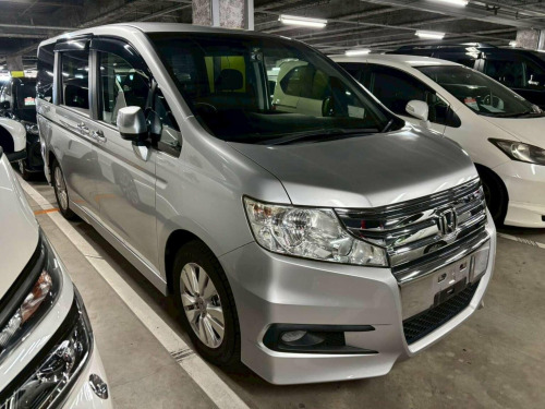 Honda Stepwagon  SPADA Z HDD NAVI PACKAGE