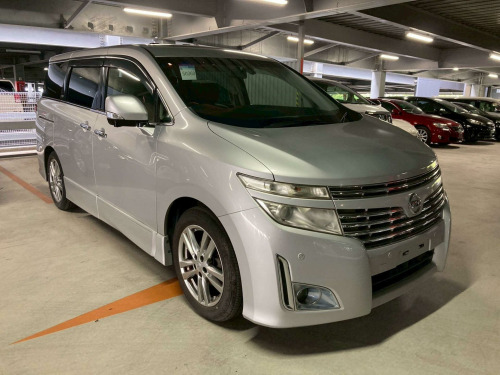 Nissan Elgrand  3.5 VIP 5dr 7 Seats