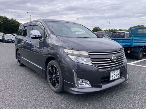 Nissan Elgrand  3.5 V6 Highway Star Premium 4WD 5dr 7 Seats
