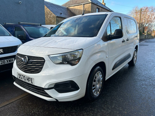 Vauxhall Combo  1.5 Turbo D 2300 Sportive