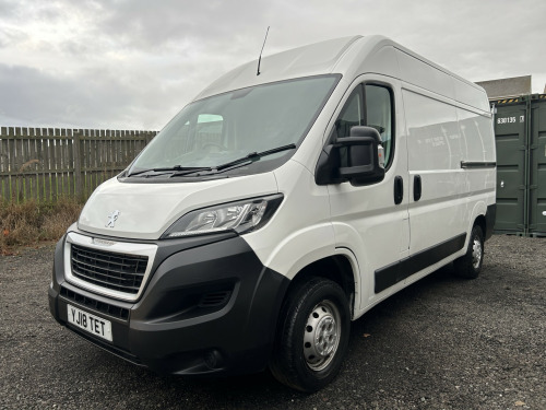 Peugeot Boxer  2.0 BlueHDi 335 Professional 