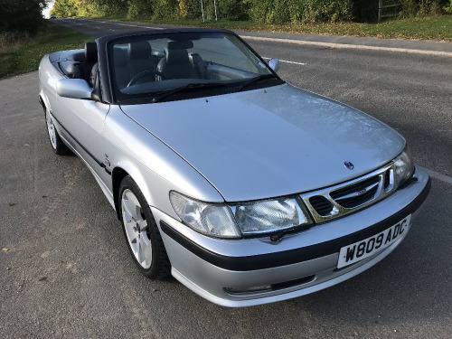 Saab 9-3  2.0t SE Convertible 2d 1985cc