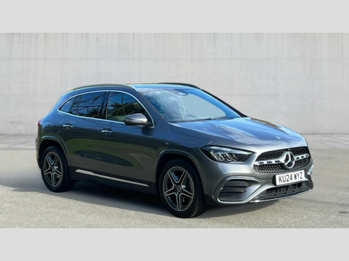 Mercedes-Benz GLA-Class GLA200 GLA 200 AMG Line Executive