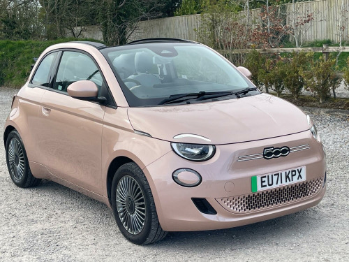 Fiat 500  42kw 118hp Electric Icon Convertible 