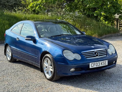 Mercedes-Benz C-Class C180 Kompressor 1.8 C180 Kompressor SE