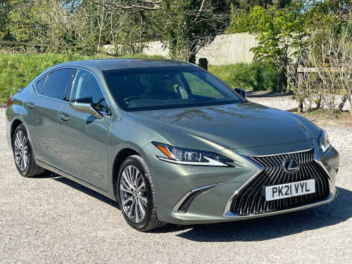 Lexus ES 300h 2.5 300h