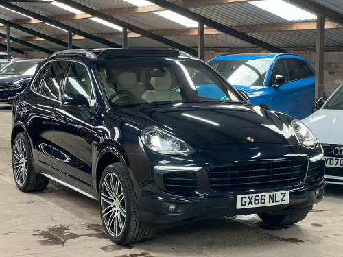 Porsche Cayenne  3.0 V6 E-Hybrid S