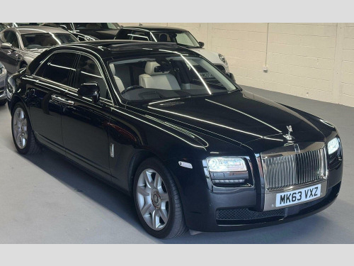 Rolls-Royce Ghost  6.6 V12