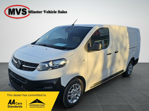 Vauxhall Vivaro  1.5 Turbo D 2900 Dynamic 
