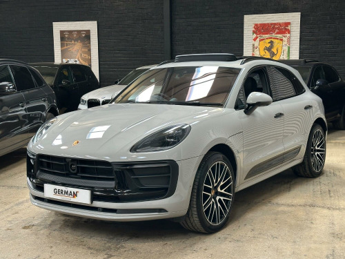 Porsche Macan  2.0 T T