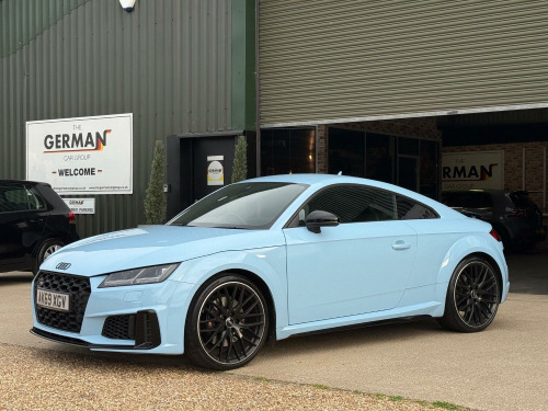 Audi TTS 2.0 TFSI Black Edition