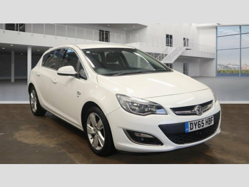 Vauxhall Astra  1.6 i SRi