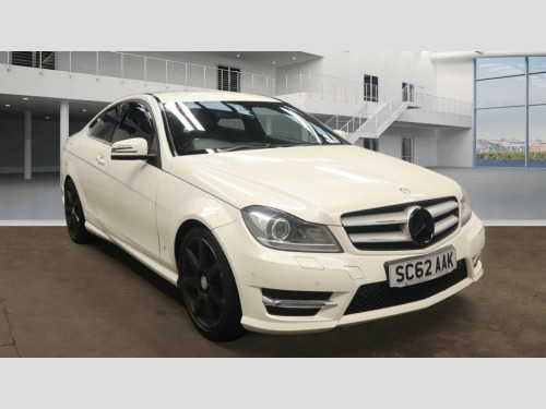 Mercedes-Benz C-Class C180 1.6 C180 BlueEfficiency AMG Sport