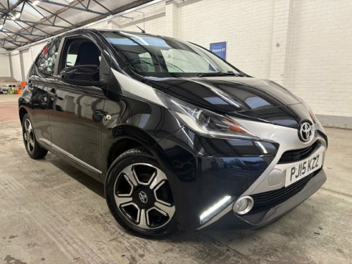 Toyota AYGO  1.0 VVT-i x-clusiv