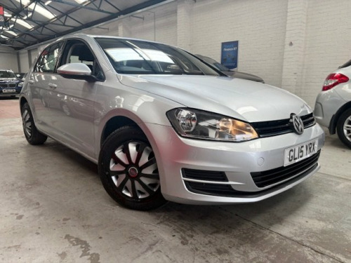Volkswagen Golf  1.2 TSI BlueMotion Tech S
