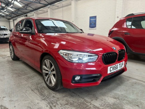 BMW 1 Series  1.5 118i Sport 5-Door
