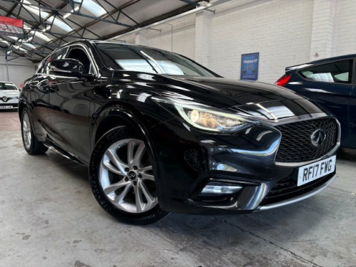 Infiniti Q30  1.5 d Business Executive