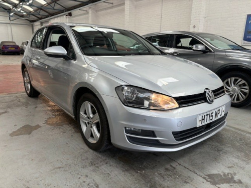 Volkswagen Golf  1.6 TDI BlueMotion Tech Match